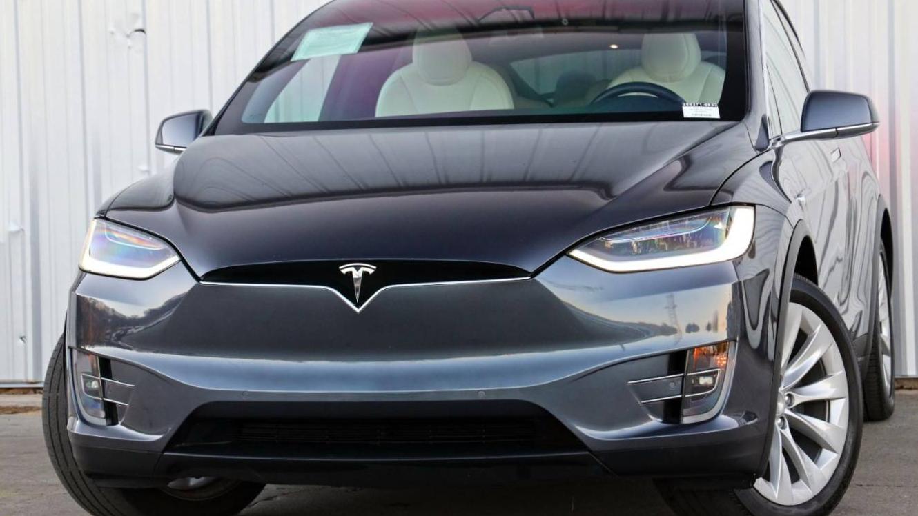 TESLA MODEL X 2020 5YJXCAE24LF298371 image